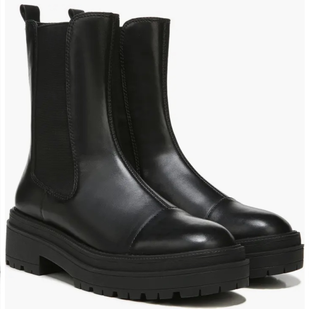 SAM EDELMAN Wellington Chelsea Boots